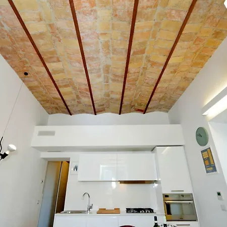 Tiburtino Loft Studio *